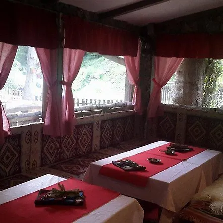 Chalet Hadzic * Подгорица
